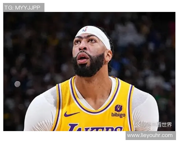 数据揭示：三分王本赛季表现起伏不定